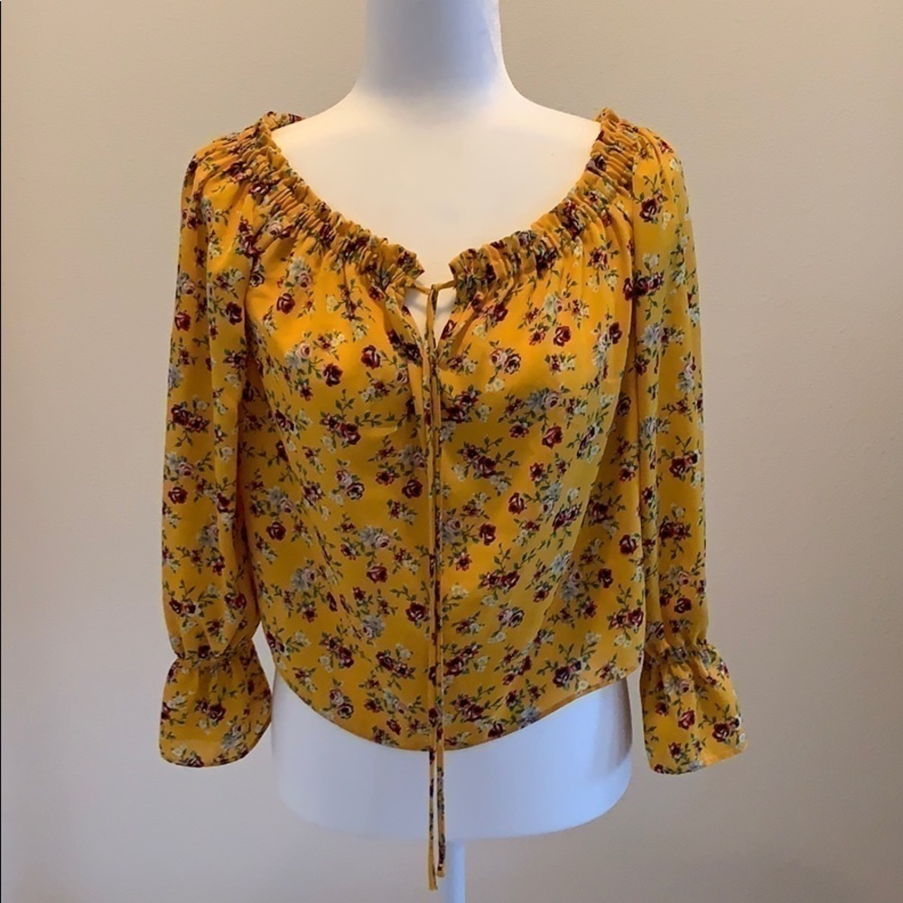 Forever 21 cinch top crop size Small